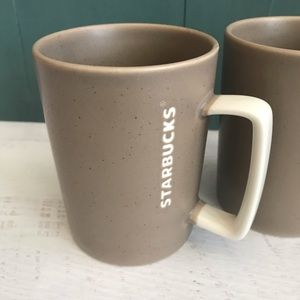 Starbucks Kitchen - š set of 2 Starbucks mugs Starbucks Kitchen - š set of 2 Starbucks mugs